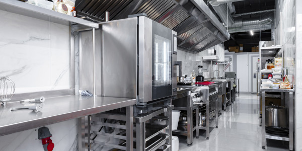 Limpiezas de Conductos de Extracción y Ventilación Bassella · Cocina de Guarderías