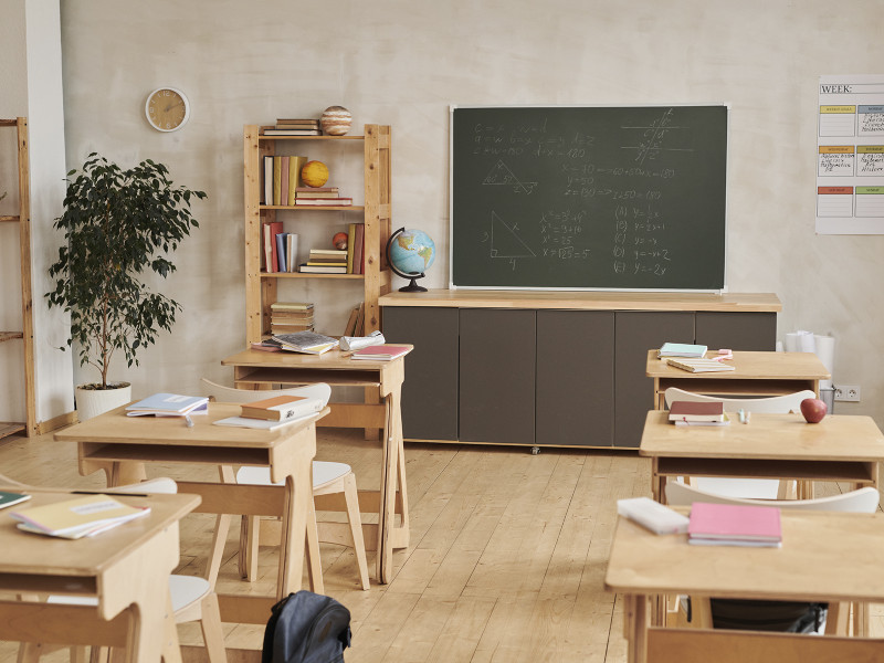 VKS Limpiezas Campanas · Escuelas y Universidades
