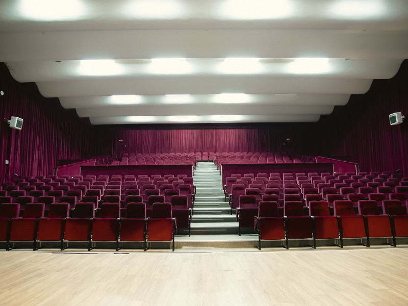 VKS Limpiezas Campanas · Centros de Convenciones y Eventos