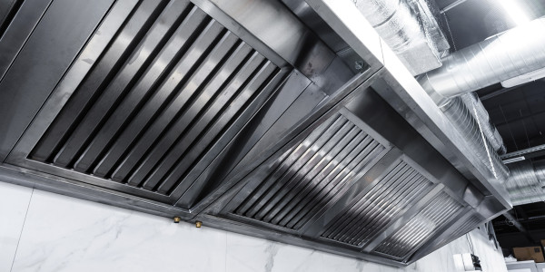 Limpiezas de Conductos de Extracción y Ventilación Prats i Sansor · Cocina de Braserías
